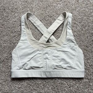 Lululemon Run: Stuff Your Bra